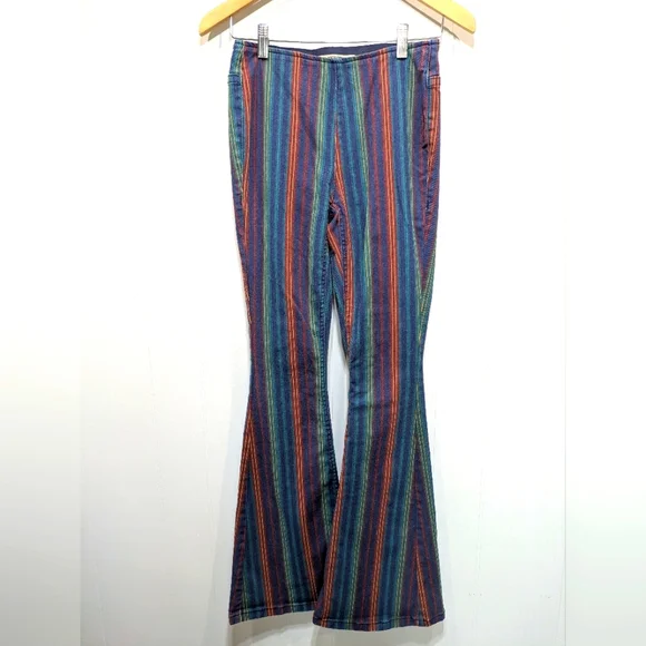 Rock & Roll Cowgirl Denim Bargain Bell Bottoms Pull On Size 26 Stripe Festival - Picture 8 of 10